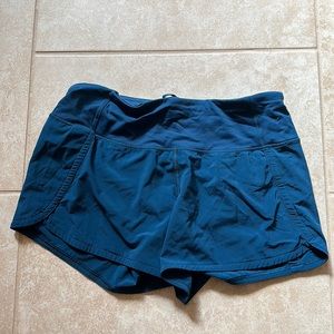 Lululemon speed shorts - size 4 regular.